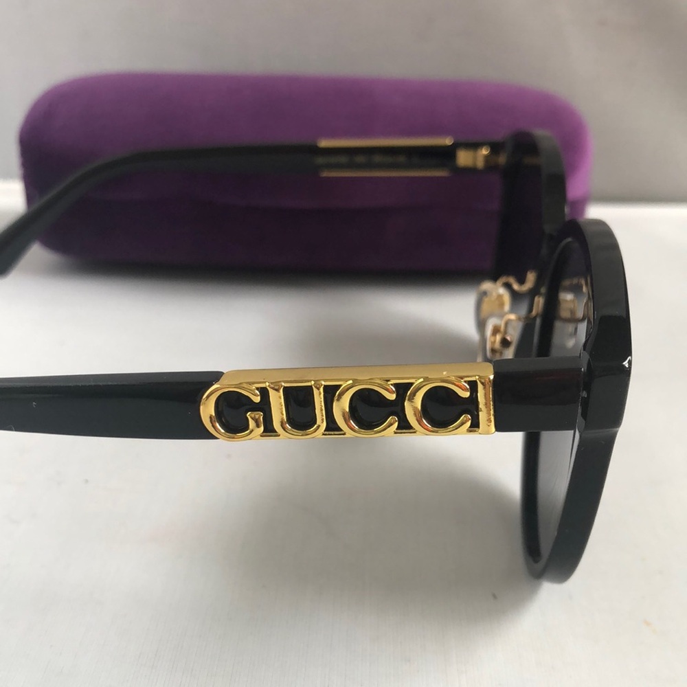 Authentic GUCCI SUNGLASSES LADIES. - Picture 2 of 9